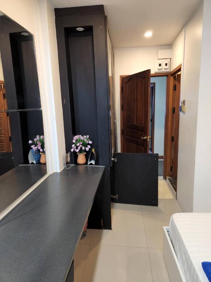 Galaxy Suites Pattaya Buitenkant foto